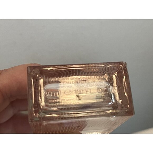 Burberry Brit Sheer for Her EDT spray 30ml/1.0 fl. oz. no box no lid - Picture 5 of 8